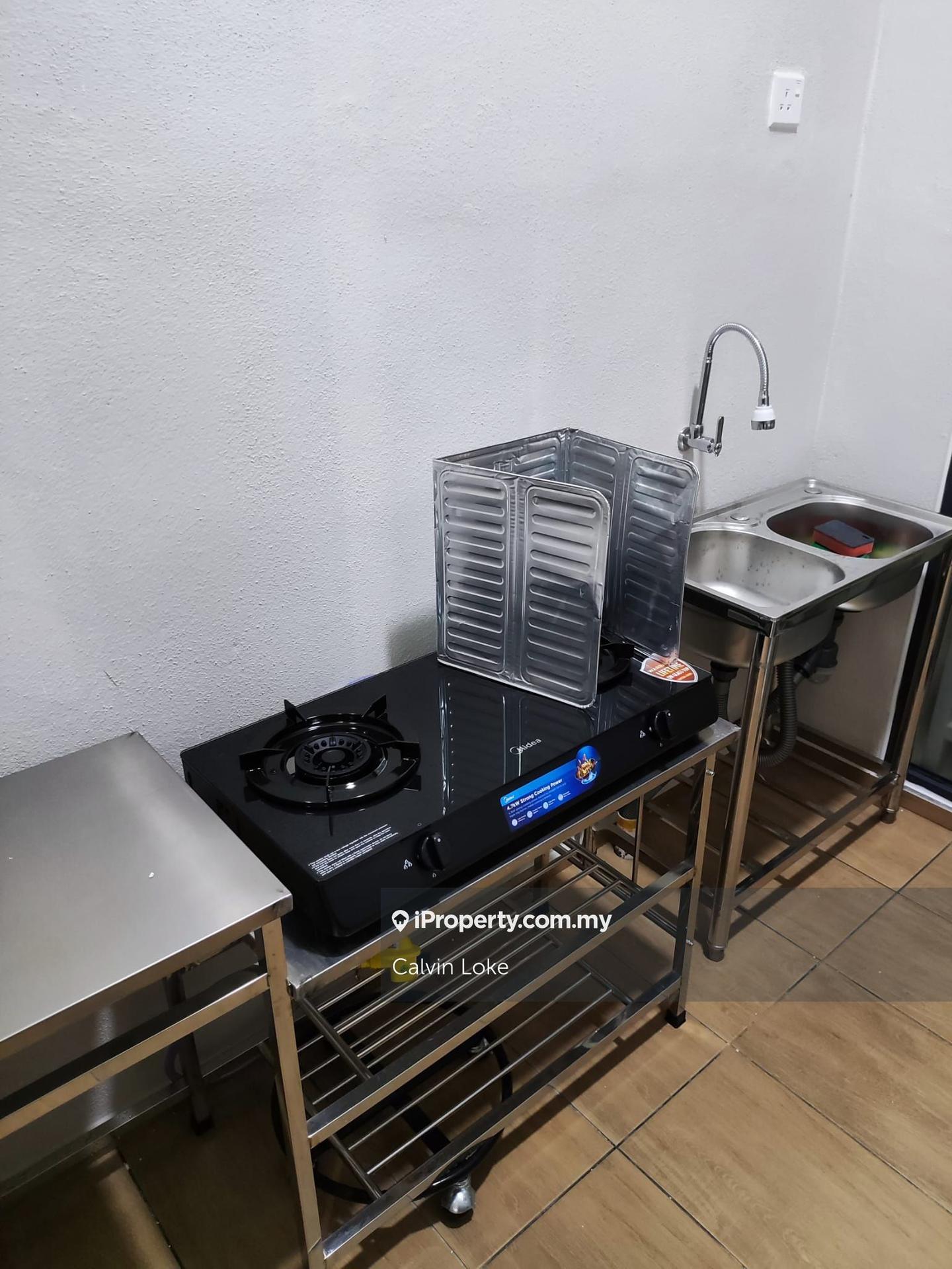 Service Residence for Rent in B11 Parkland Residence by Calvin Loke - iProperty.com.my