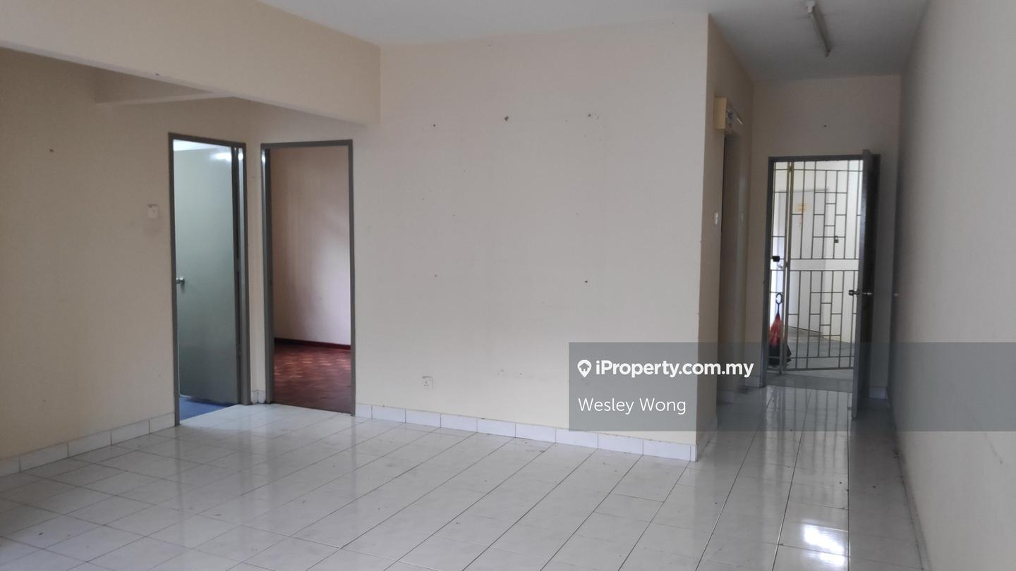 Apartment for Sale in Crystal Tower (Pangsapuri Kristal) by Wesley Wong - iProperty.com.my
