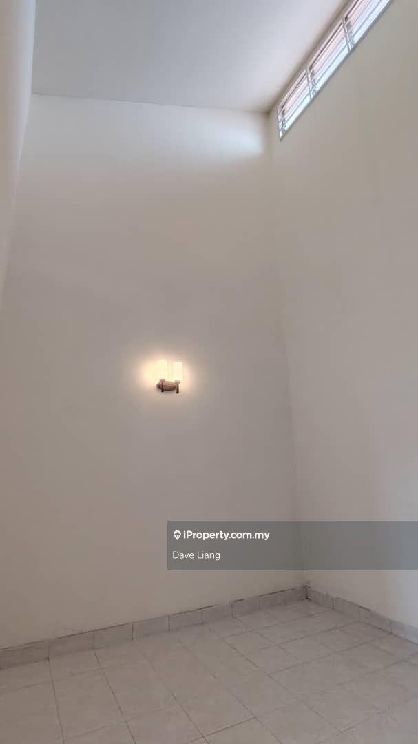 Terraced House for Sale in Taman Putra Impiana, Puchong by Dave Liang - iProperty.com.my