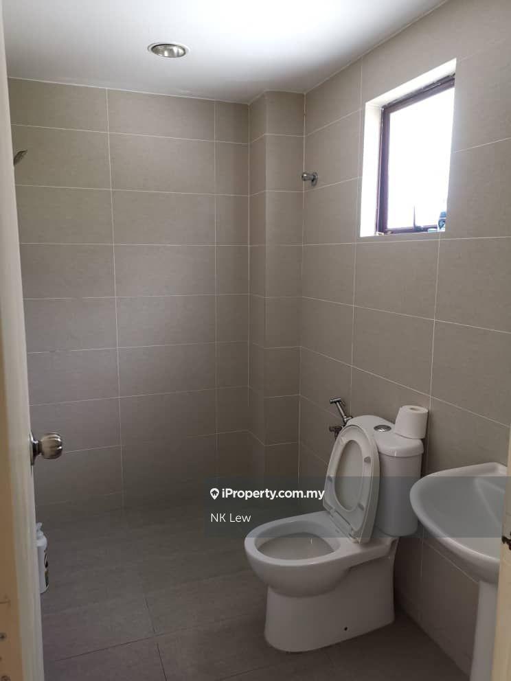 Rumah Berkembar untuk Dijual di Taman Lestari Mansion, Seri Kembangan oleh NK Lew - iProperty.com.my