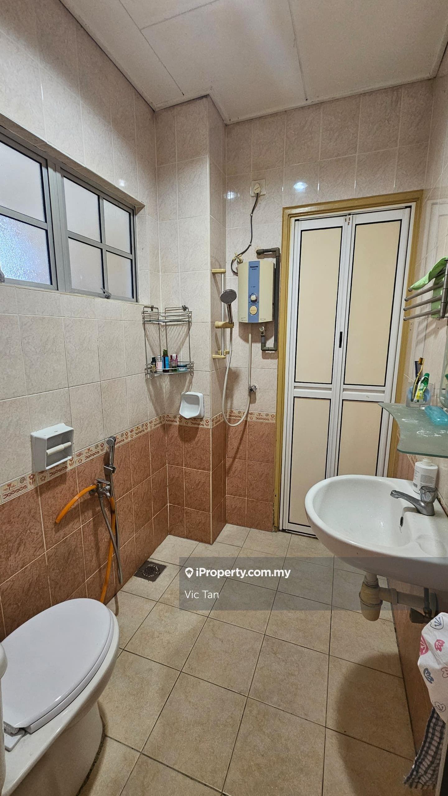 2-storey Terraced House for Sale in Taman Minang Ria, Seri Taming, Cheras Jaya Baru, Cheras by Vic Tan - iProperty.com.my