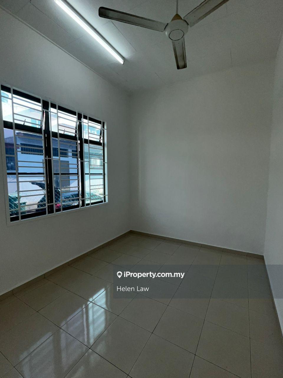 Rumah Teres untuk Dijual di Taman Bukit Katil Damai, Bukit Katil oleh Helen Law - iProperty.com.my