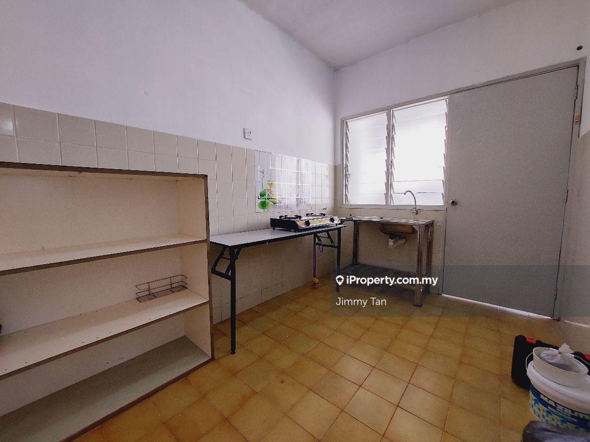 Pangsapuri untuk Dijual di Lily & Rose oleh Jimmy Tan - iProperty.com.my