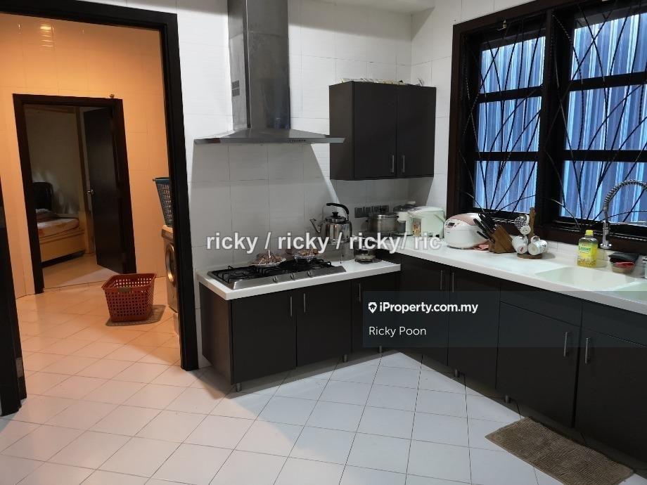 Bungalow House for Sale in Taman Overseas Union (Taman Oug), Jalan Klang Lama (Old Klang Road) by Ricky Poon - iProperty.com.my
