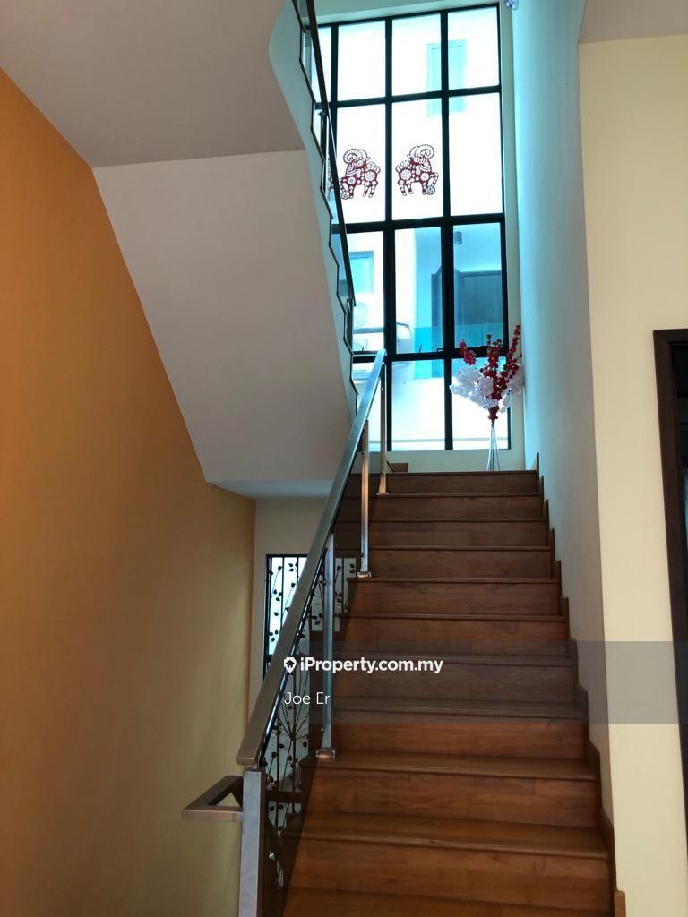 Bungalow House for Sale in Subang Heights, Subang Jaya by Joe ER - iProperty.com.my