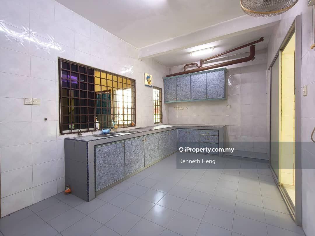 Bungalow House for Sale in New Green Park, Taman Lorong hijau, Pusar Bandar, Rawang by Kenneth Heng - iProperty.com.my