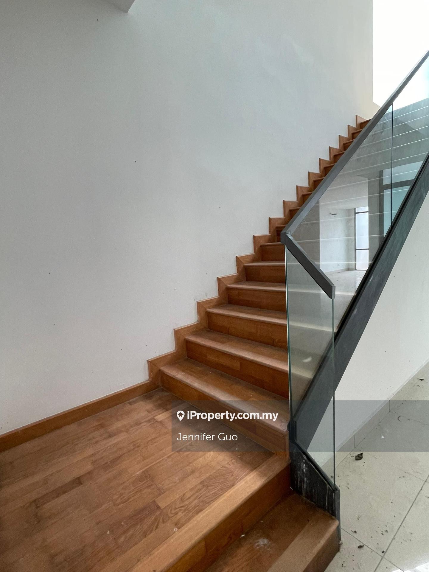Rumah Berangkai 3 Tingkat untuk Dijual di Cristal Serin Villa, Cristal Serin Residence, Cyberjaya oleh Jennifer Guo - iProperty.com.my