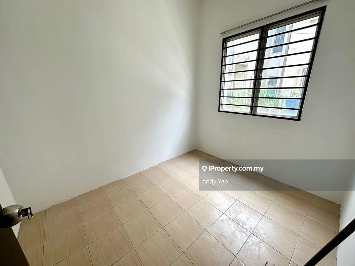 Rumah Bandar untuk Dijual di Desa Mutiara, Bandar Country Homes, Rawang, Rawang oleh Andy Yap - iProperty.com.my