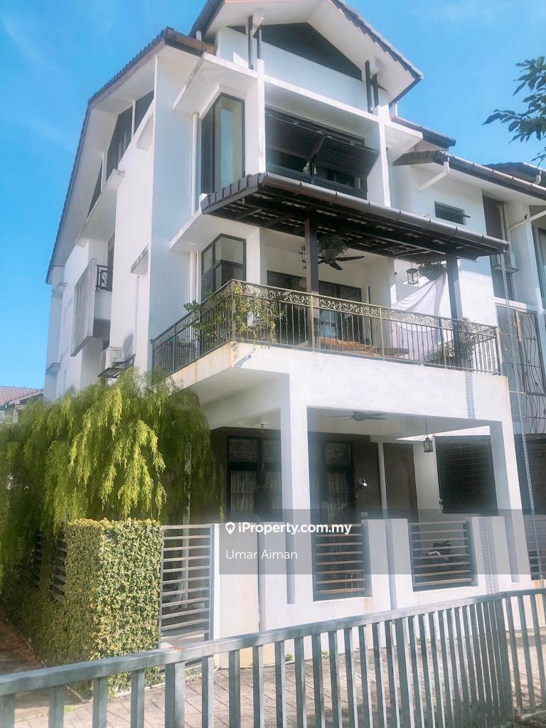 Rumah Berangkai 3 Tingkat untuk Dijual di Denai Alam, Shah Alam oleh Umar Aiman - iProperty.com.my