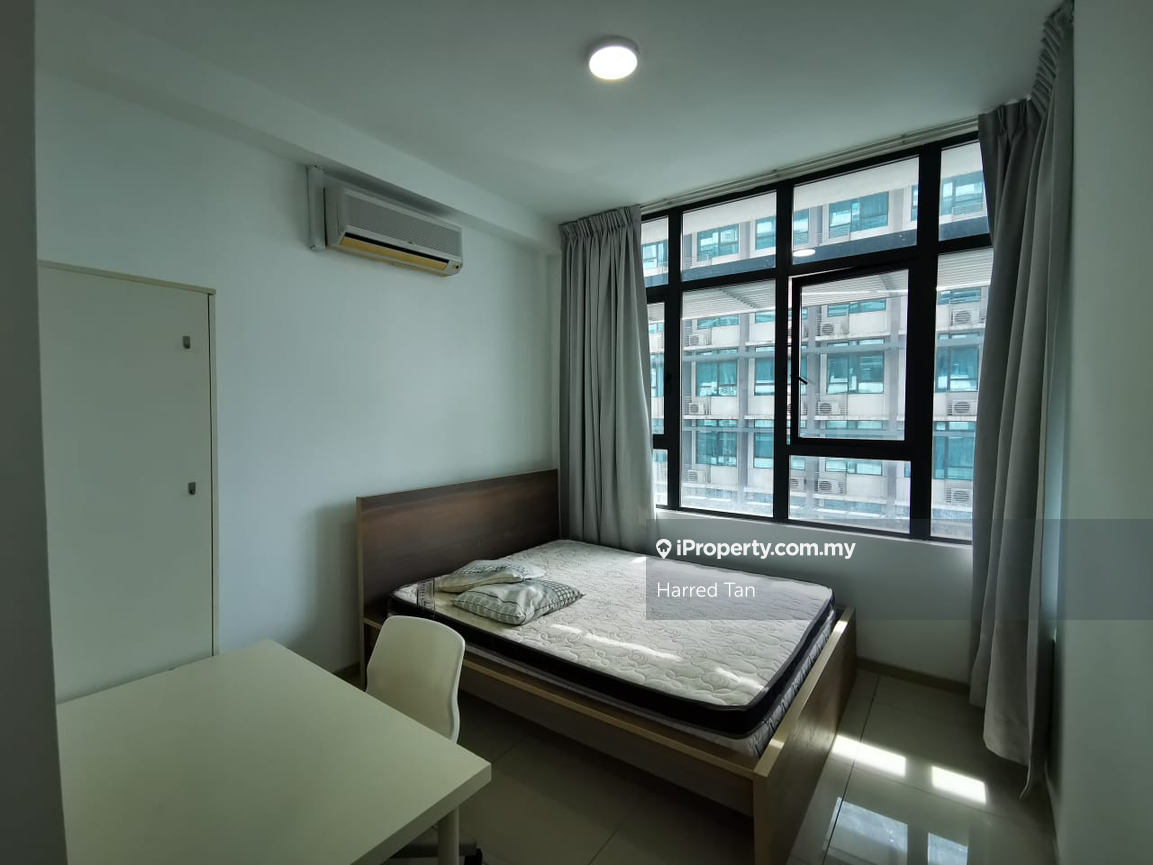 Service Residence for Rent in Centrestage Designer Suite by Harred Tan - iProperty.com.my
