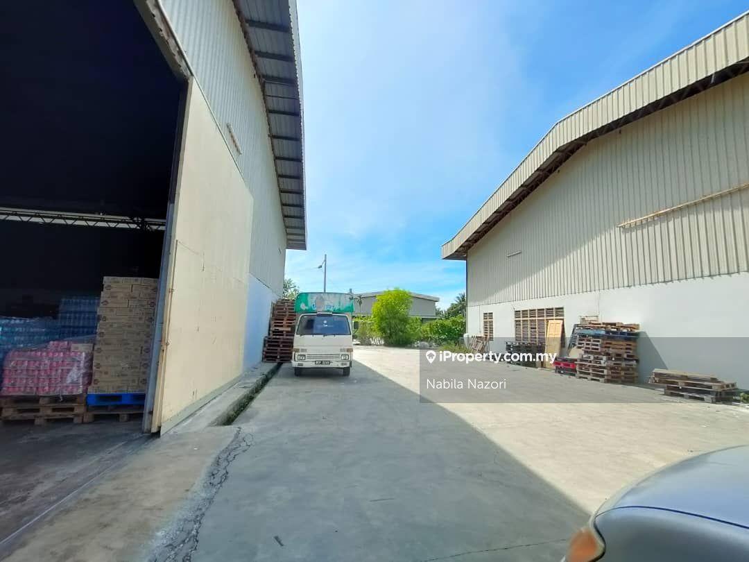 Kilang Teres untuk Disewa di Kota Bharu, Kelantan oleh Nabila Nazori - iProperty.com.my
