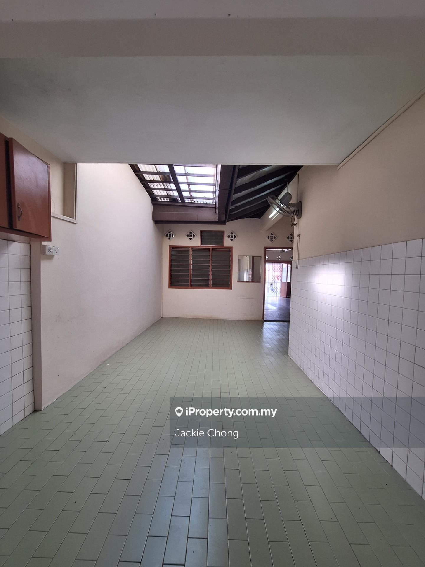 2-storey Terraced House for Sale in Happy Garden, Kuchai Lama by Jackie Chong - iProperty.com.my
