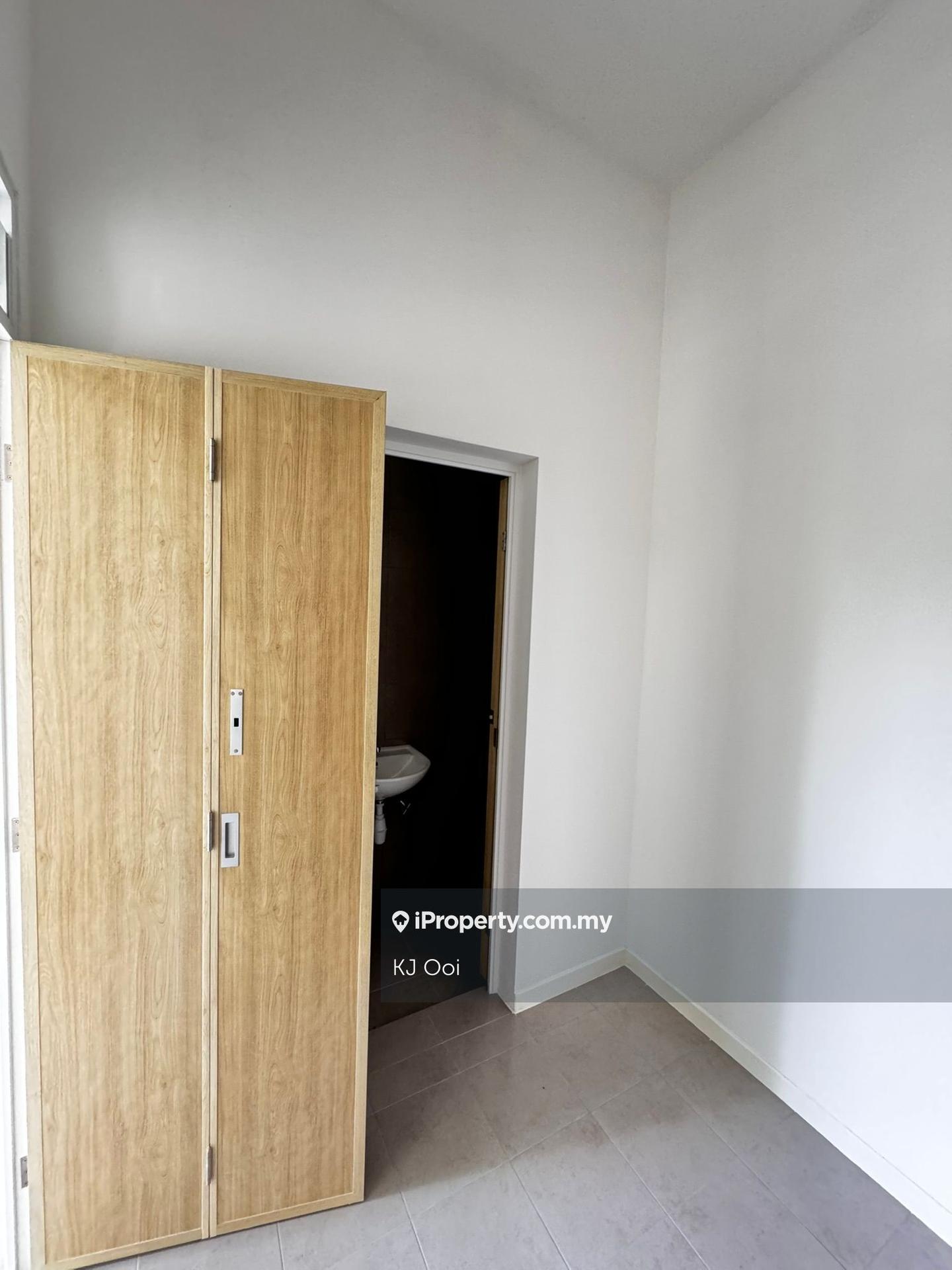 Rumah Berangkai 2 Tingkat untuk Dijual di Bandar Tropicana Aman, Telok Panglima Garang oleh KJ Ooi - iProperty.com.my