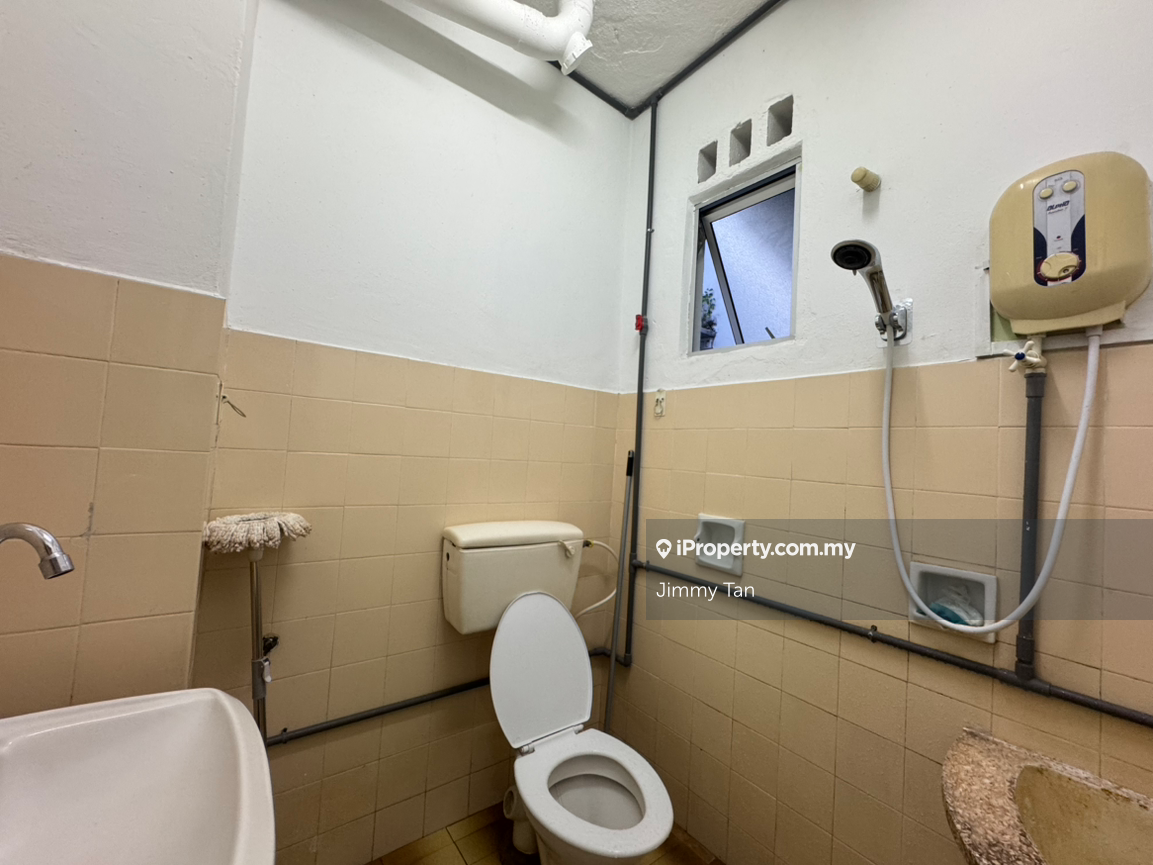 Pangsapuri untuk Dijual di Lily & Rose oleh Jimmy Tan - iProperty.com.my