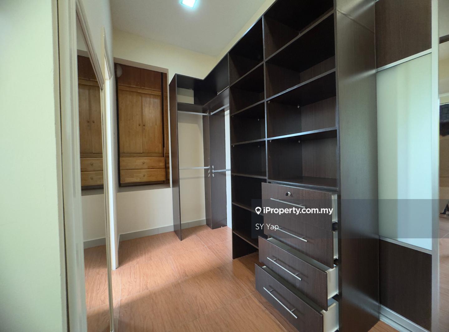 Rumah Berangkai 3 Tingkat untuk Disewa di Adiva Courtyard Desa Parkcity, Desa Parkcity oleh SY Yap - iProperty.com.my