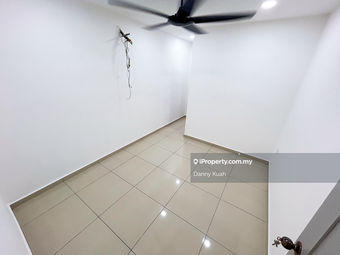 1.5-storey Terraced House for Sale in Ujong Pasir, Melaka City by Danny Kuah - iProperty.com.my