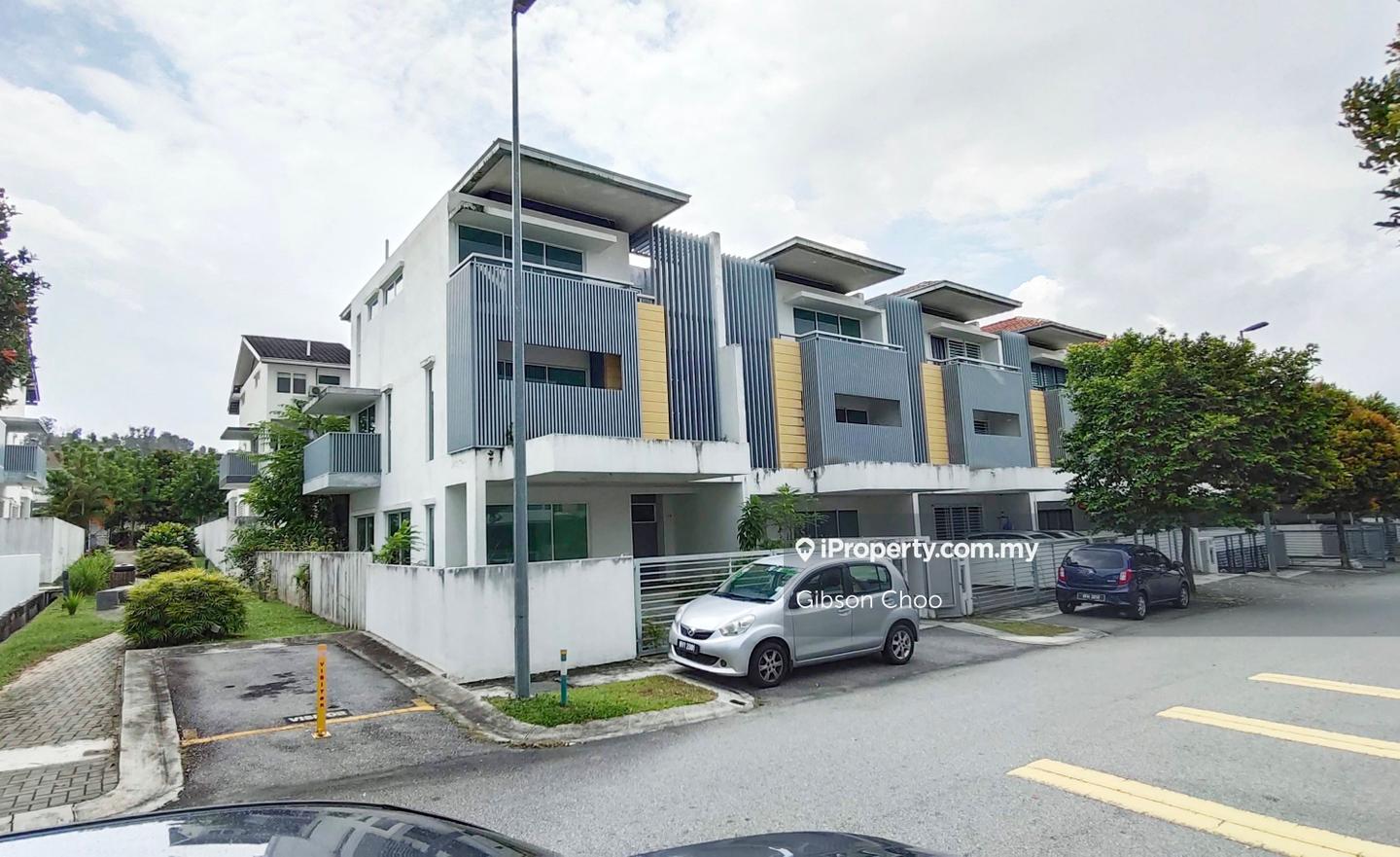Rumah Berangkai 3 Tingkat untuk Dijual di nadayu 92, tropicana heights, kajang 2, Kajang oleh Gibson Choo - iProperty.com.my