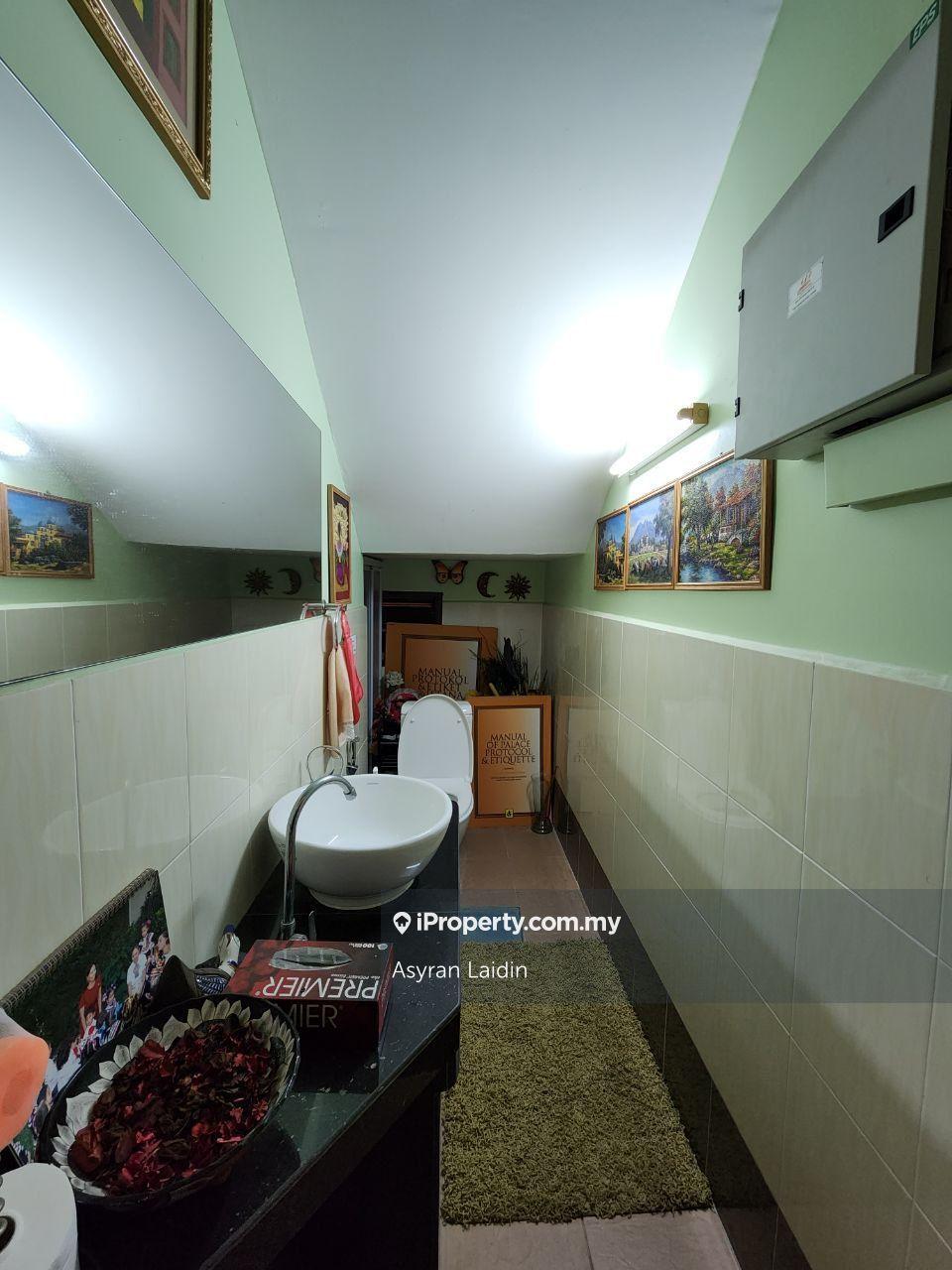 Banglo untuk Dijual di Nilai, Negeri Sembilan oleh Asyran Laidin - iProperty.com.my