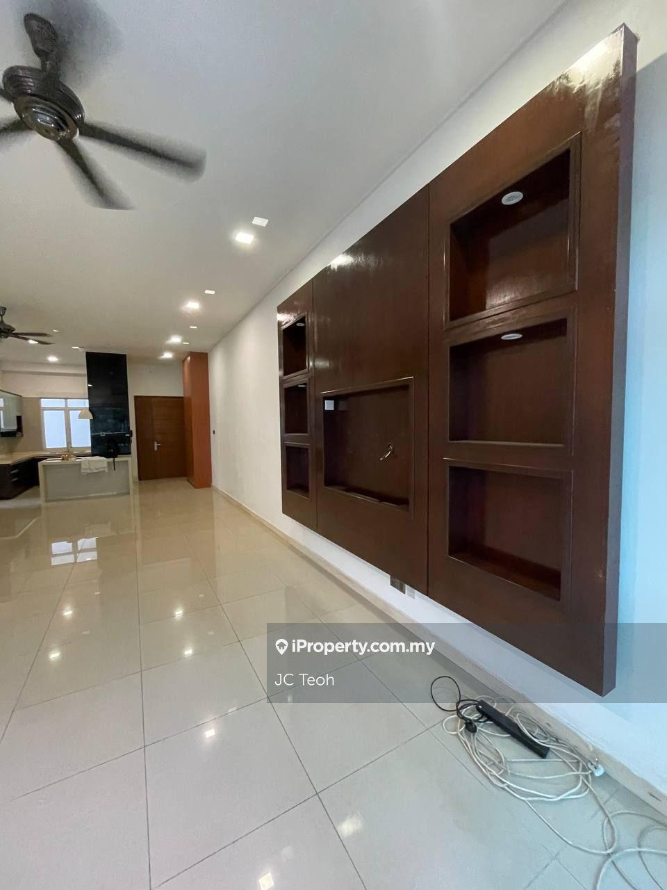 Kondominium untuk Dijual di Amaya Saujana oleh JC Teoh - iProperty.com.my