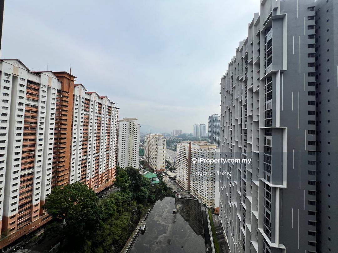 Residensi Servis untuk Dijual di D'Quince Residences oleh Regene Phang - iProperty.com.my