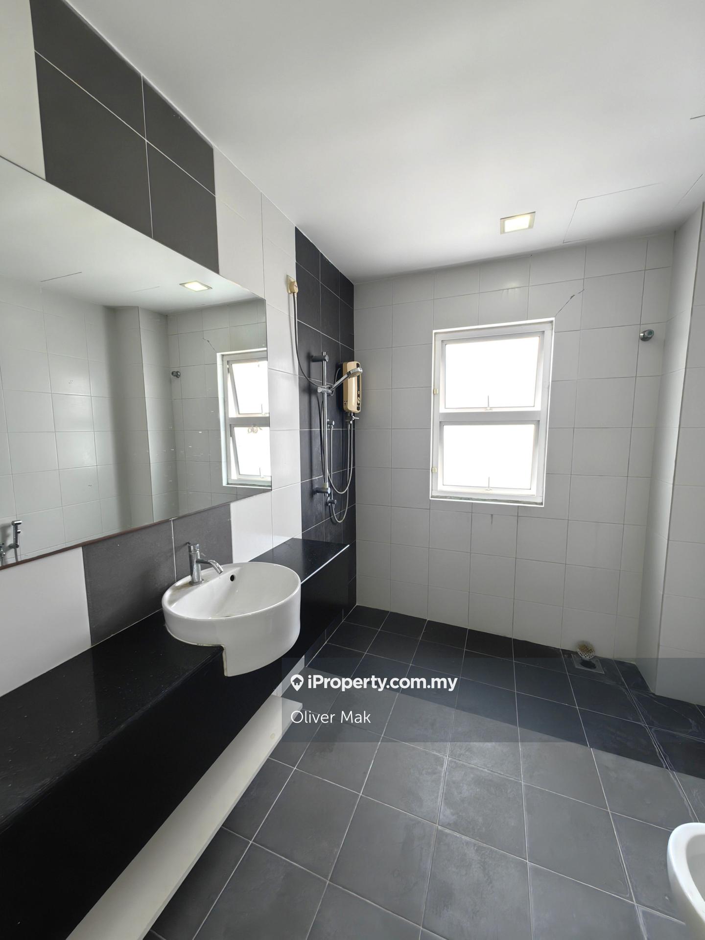 Rumah Berangkai 3 Tingkat untuk Dijual di Seri Jalil, Bukit Jalil oleh Oliver Mak - iProperty.com.my