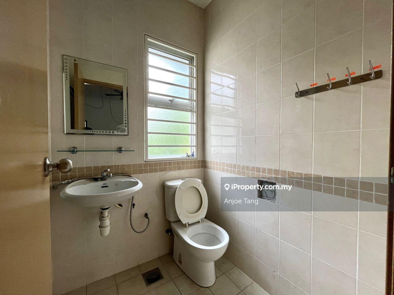 2-storey Terraced House for Sale in Lakedge, Shah Alam by Anjoe Tang - iProperty.com.my