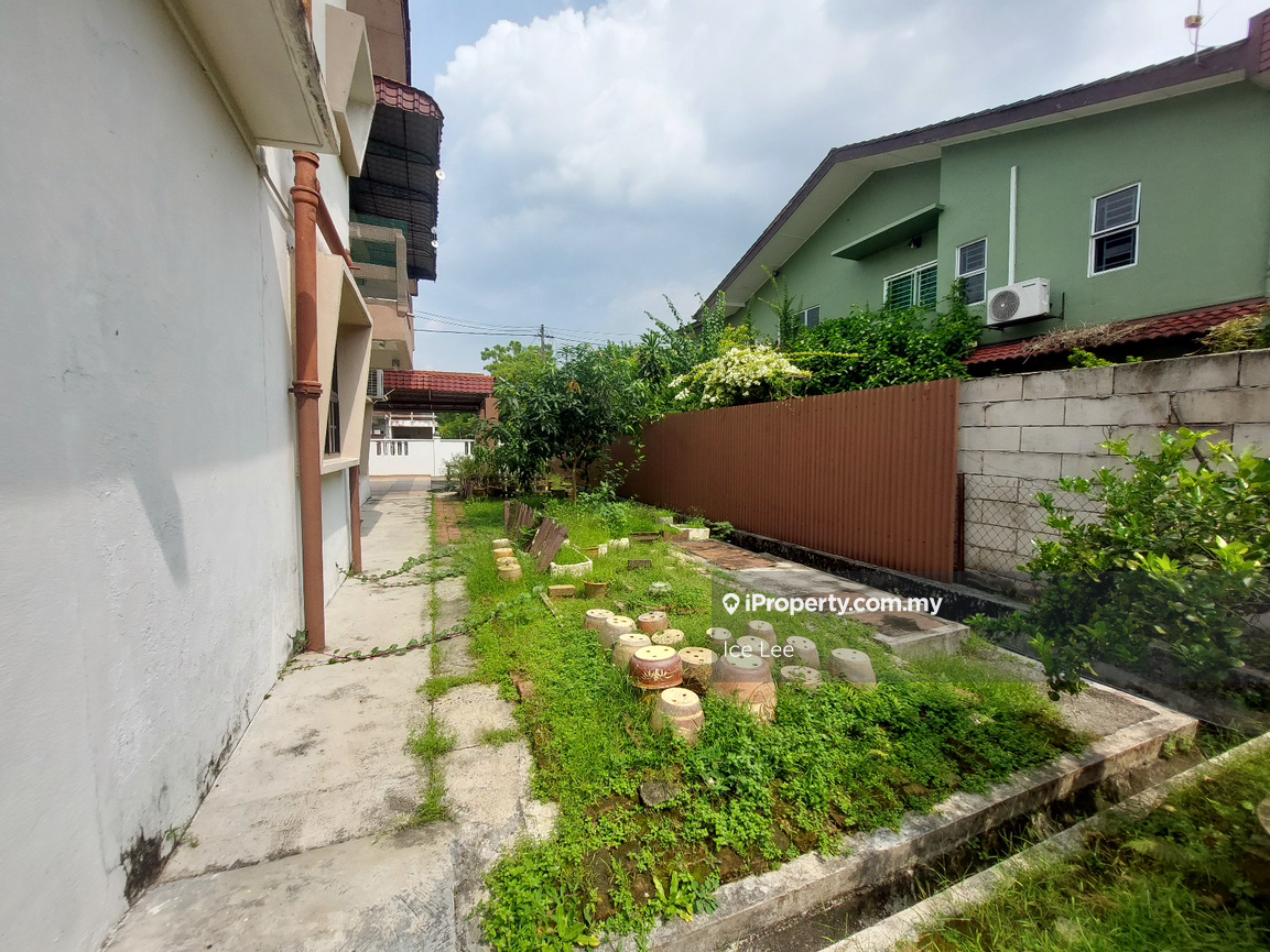 Semi-Detached House for Sale in Taman Gembira, Klang by Ice Lee - iProperty.com.my