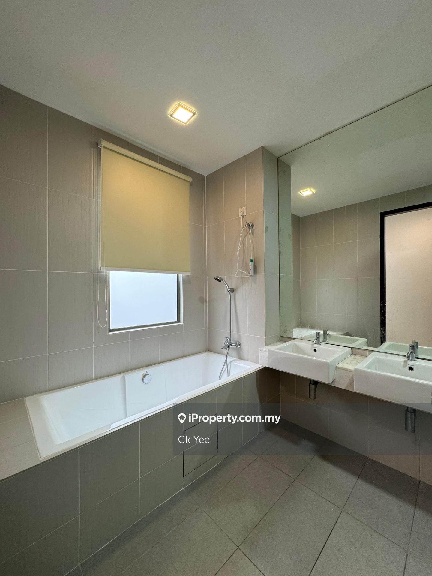 Rumah Berangkai 3 Tingkat untuk Dijual di Seri Jalil, Bukit Jalil oleh Ck Yee - iProperty.com.my