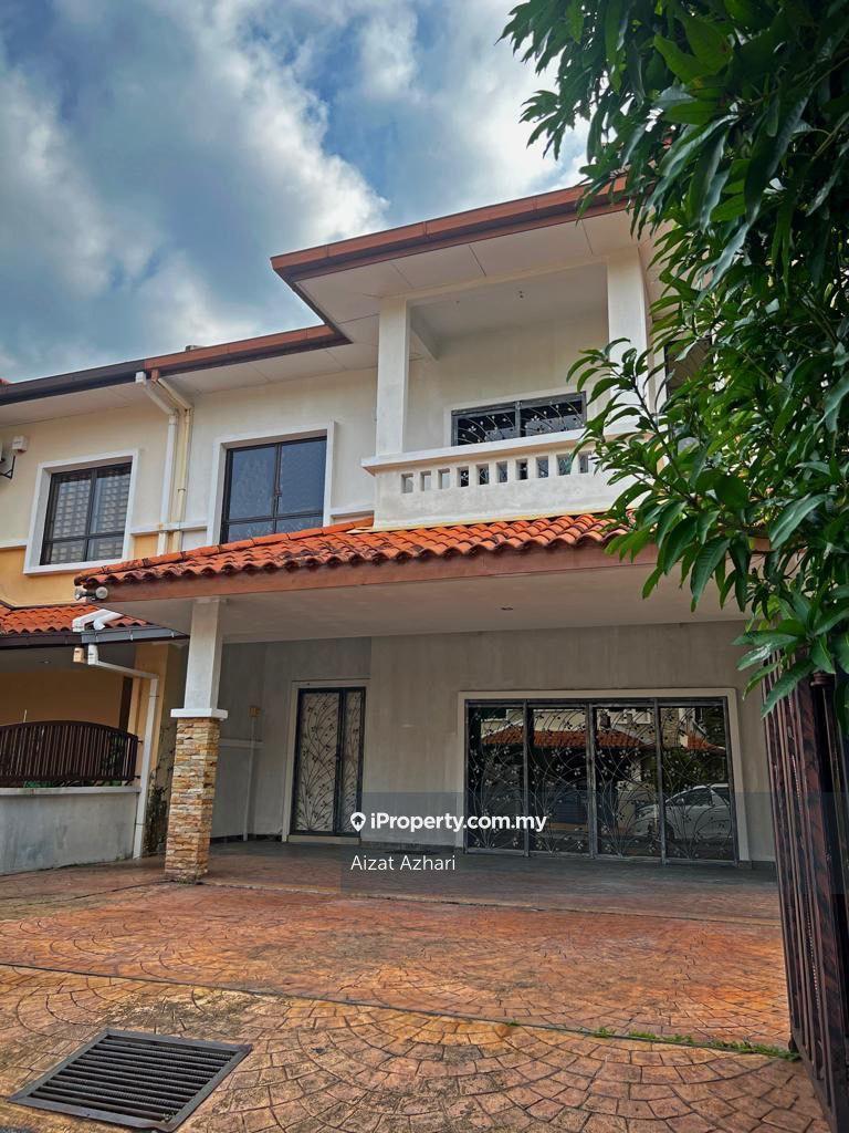 Rumah Berkembar untuk Dijual di Taman Melawati, Ulu Kelang oleh Aizat Azhari - iProperty.com.my