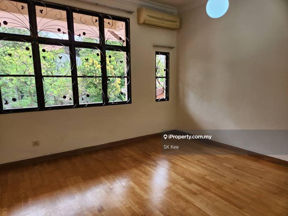 Rumah Berkembar untuk Dijual di BK6B, Bandar Kinrara oleh SK Kee - iProperty.com.my