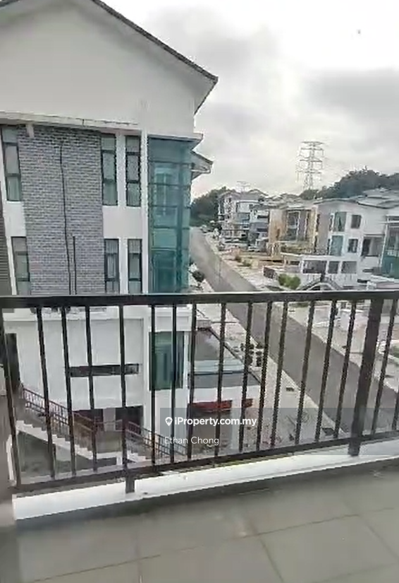 Bungalow House for Rent in Putra Heights, Subang Jaya by Ethan Chong - iProperty.com.my