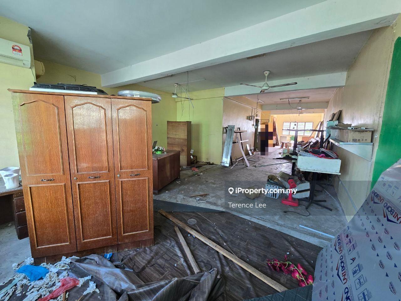 Shop-Office for Sale in Kristal Klang Commercial Centre, Kapar by Terence Lee - iProperty.com.my