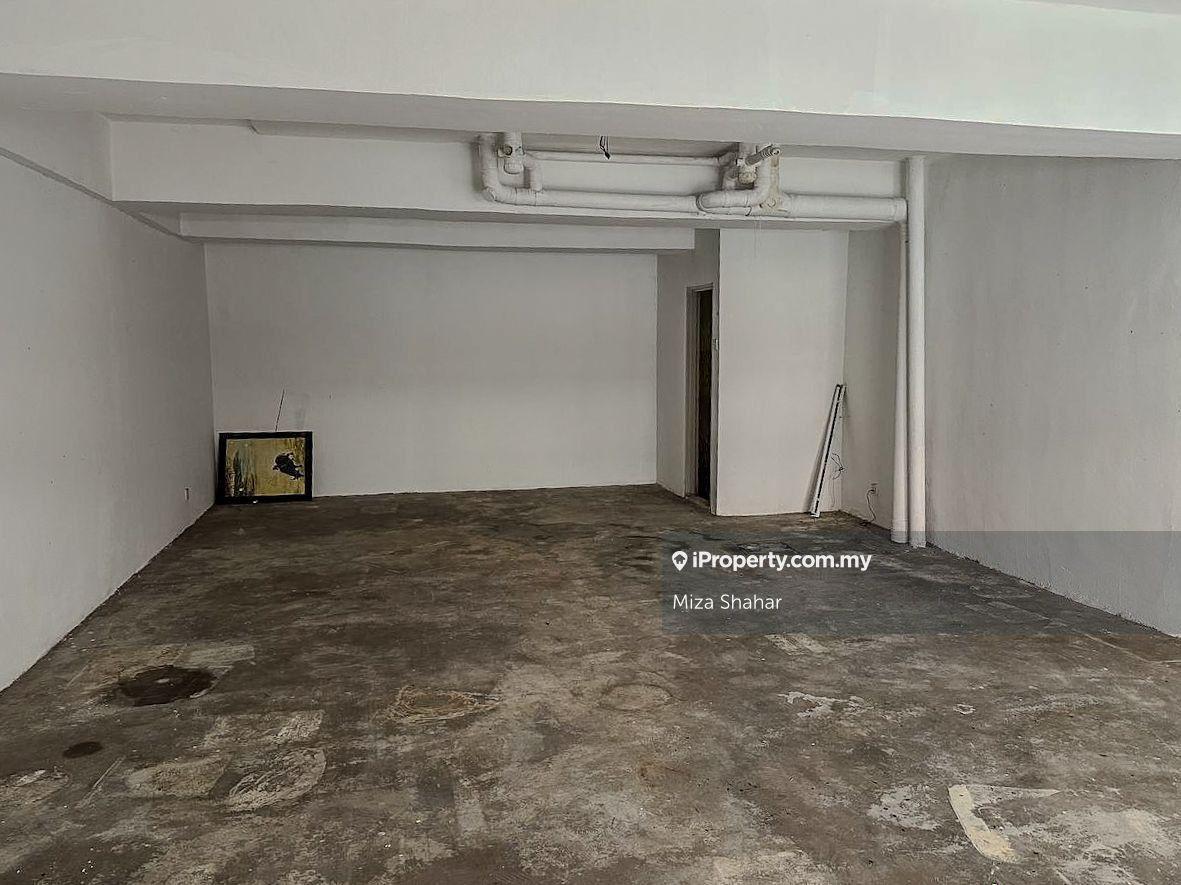 Kedai untuk Dijual di Sri Pulai, Seri Kembangan oleh Miza Shahar - iProperty.com.my