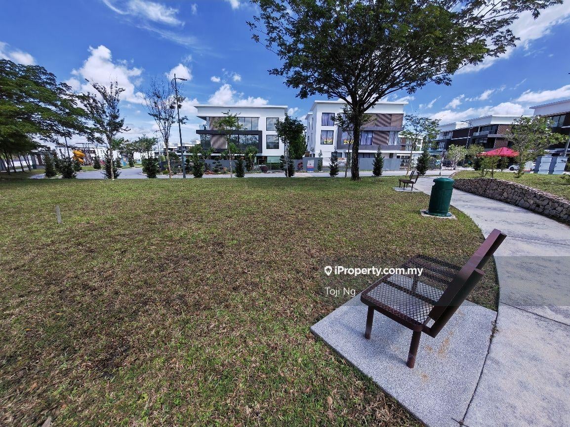 Semi-Detached House for Sale in Bandar Mahkota Cheras, Cheras by Toji Ng - iProperty.com.my