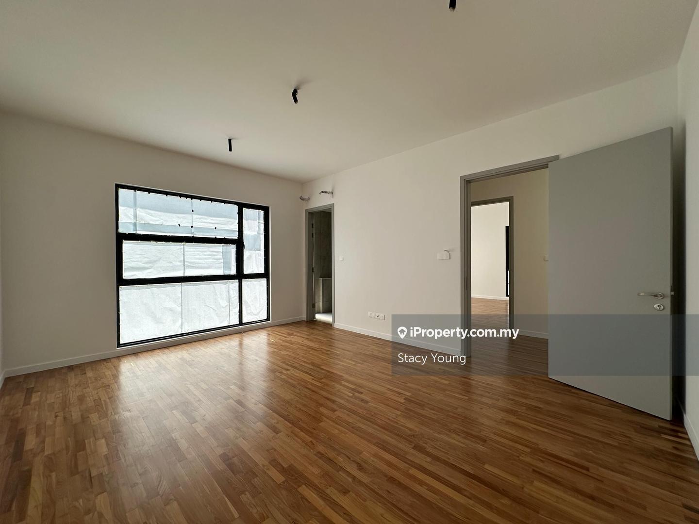 Banglo untuk Dijual di Sungai Long, Bandar Sungai Long oleh Stacy Young - iProperty.com.my