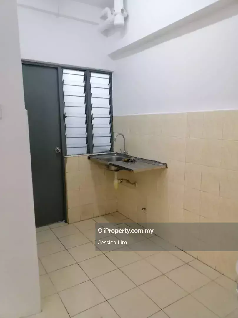 Pangsapuri untuk Dijual di Puncak Desa Apartment oleh Jessica Lim - iProperty.com.my