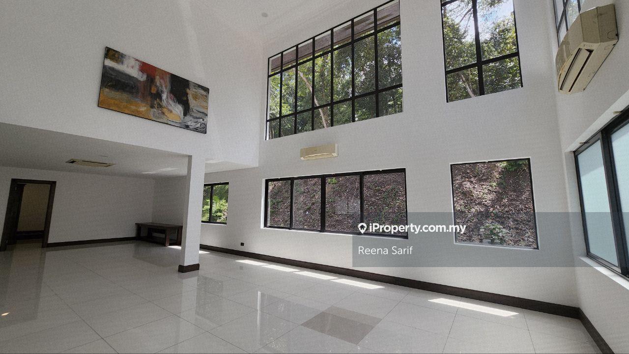 Bungalow House for Sale in Corner Bungalow Seksyen 8 Kota Damansara, Kota Damansara by Reena Sarif - iProperty.com.my