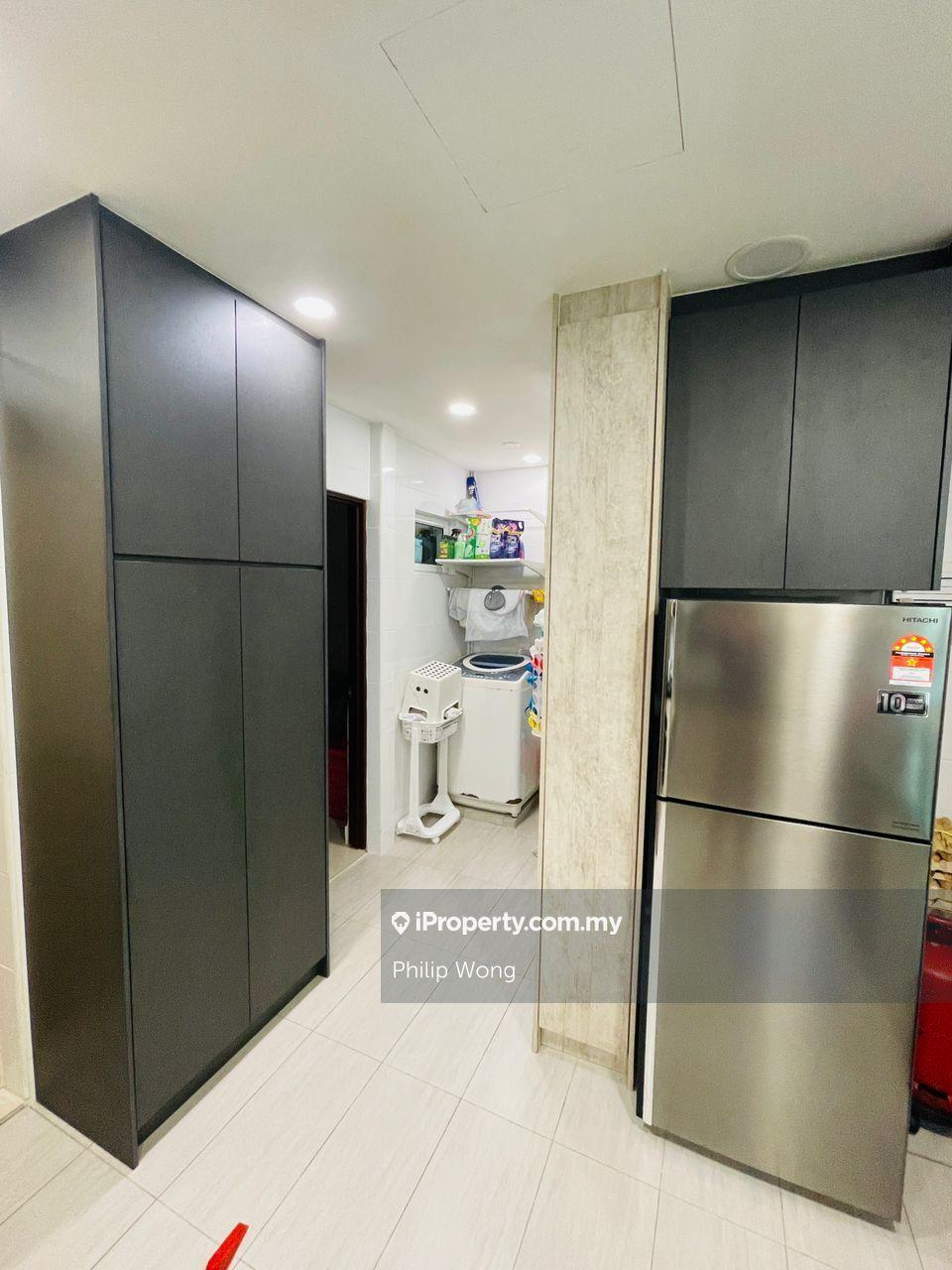 Rumah Berangkai 2.5 Tingkat untuk Dijual di Taman Bukit Serdang, Seri Kembangan, Seri Kembangan oleh Philip Wong - iProperty.com.my