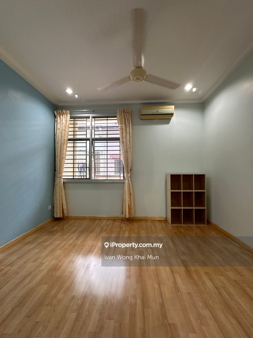 Rumah Berangkai 2 Tingkat untuk Dijual di Bandar Bukit Raja, Klang oleh Ivan Wong Khai Mun - iProperty.com.my