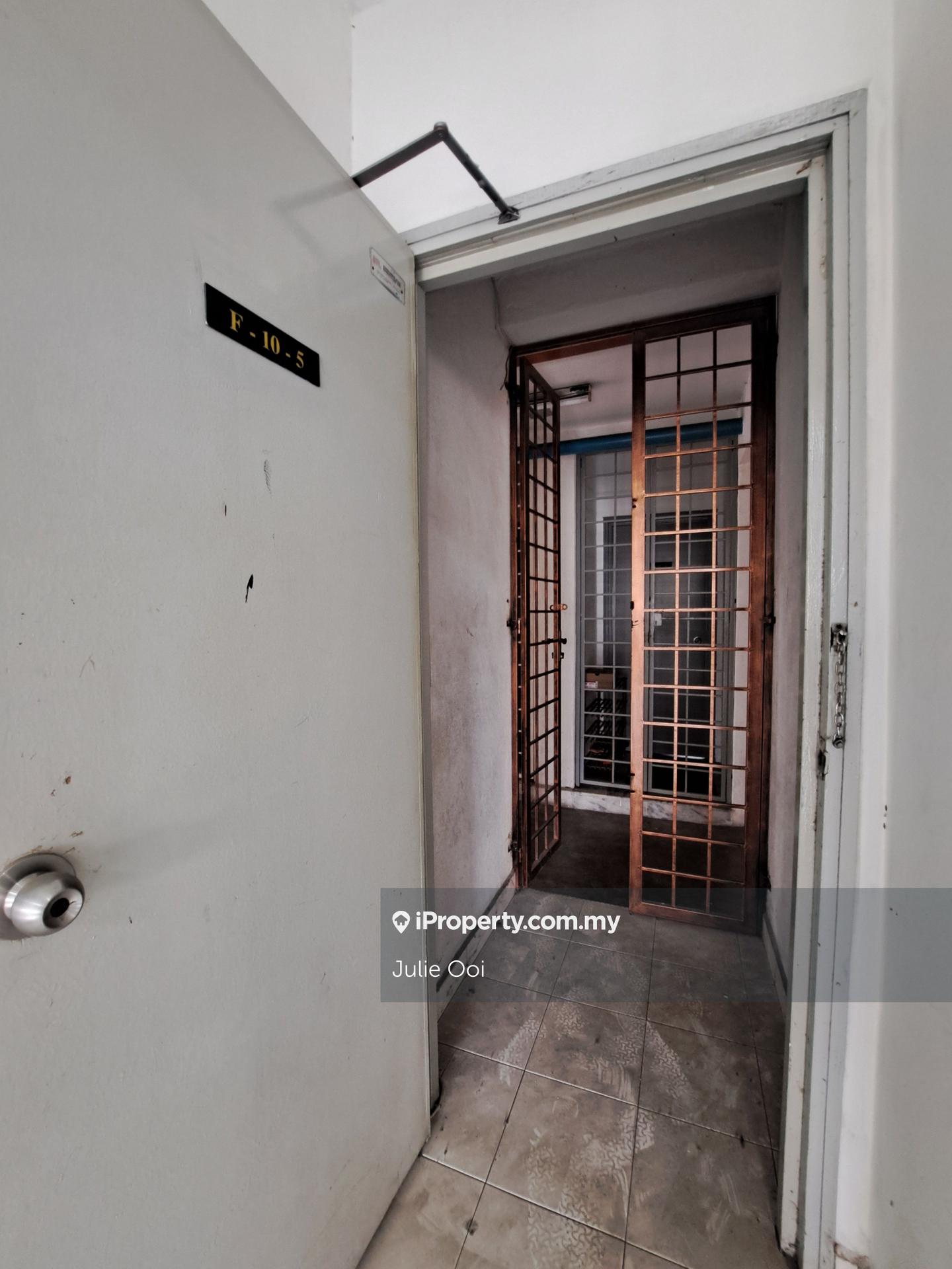 Apartment for Sale in Iris Apartment by Julie Ooi - iProperty.com.my