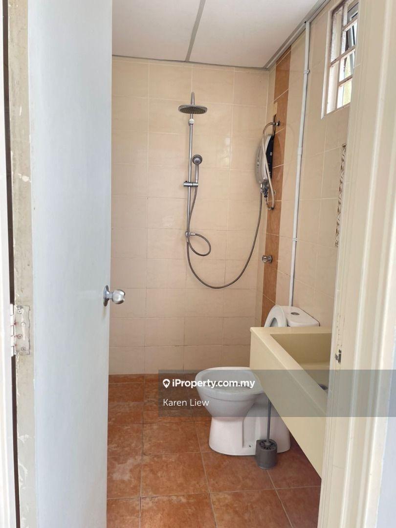 Kondominium untuk Dijual di Platinum Lake PV 13 oleh Karen Liew - iProperty.com.my