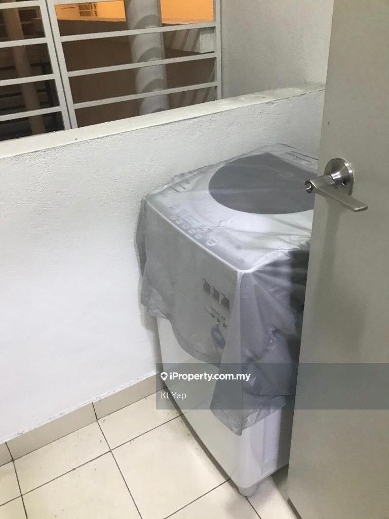 Kondominium untuk Dijual di The Vyne oleh Kt Yap - iProperty.com.my