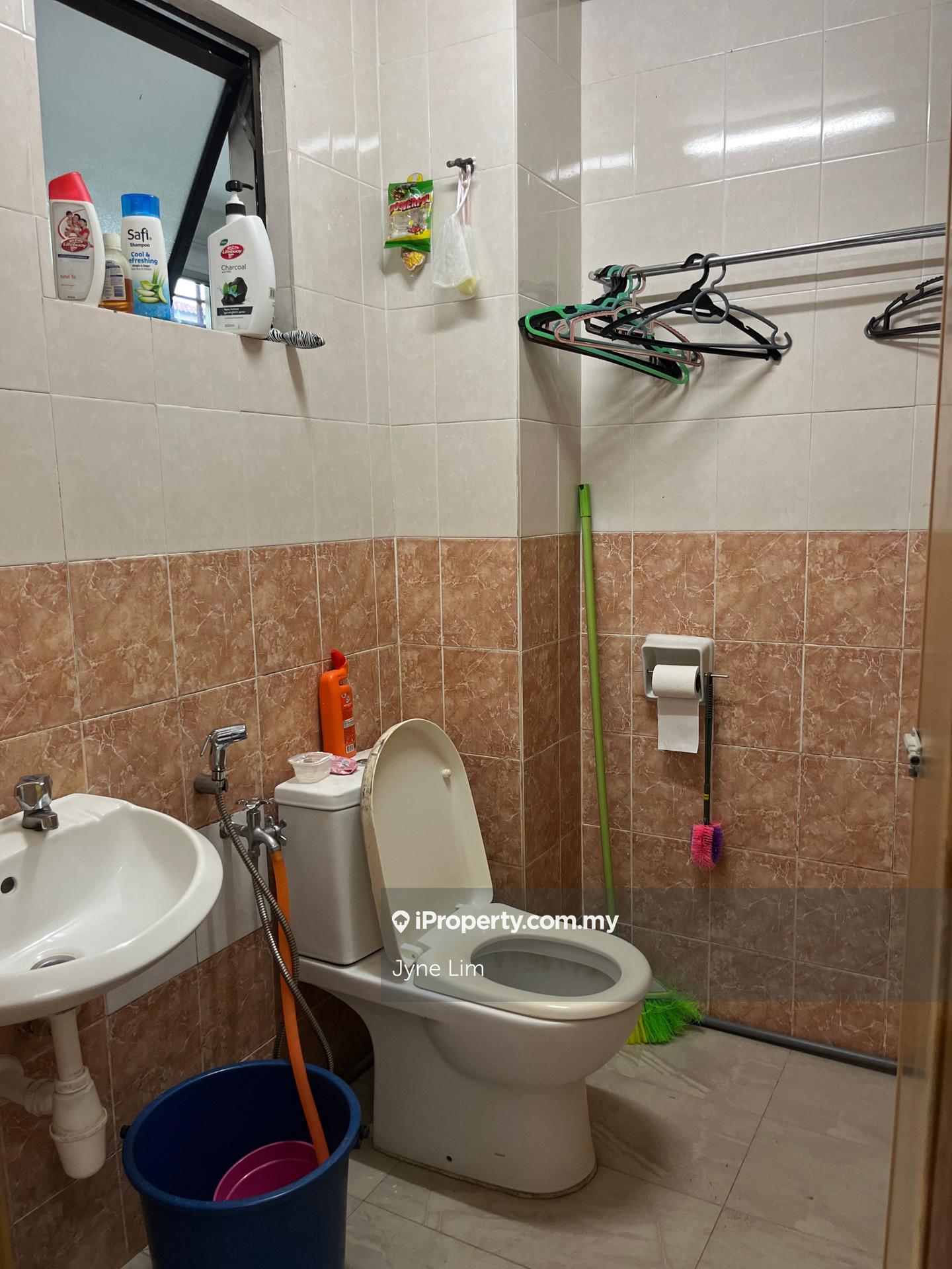 Rumah Berangkai 2 Tingkat untuk Disewa di Bandar Sungai Long, Selangor oleh Jyne Lim - iProperty.com.my