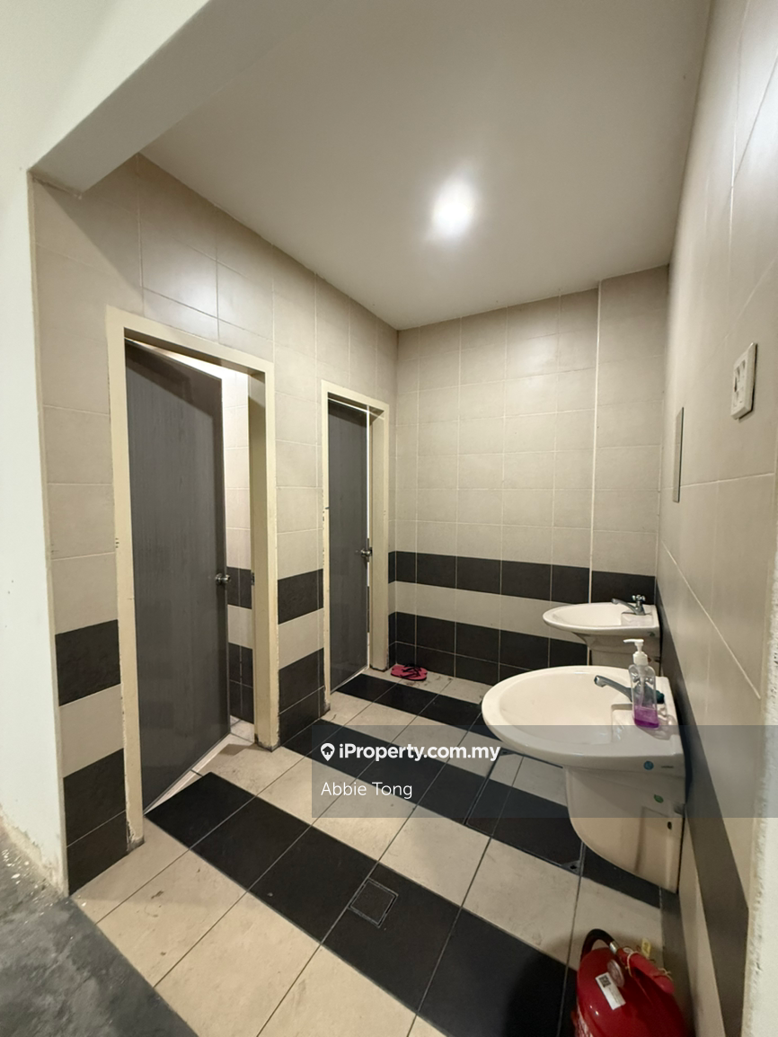 Shop-Office for Rent in Petaling Jaya, Selangor by Abbie Tong - iProperty.com.my
