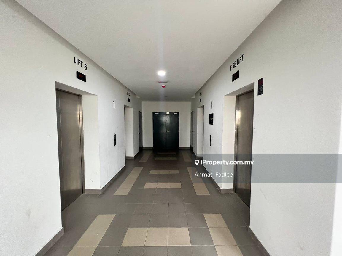 Condominium for Sale in Lakefront Homes by Ahmad Fadlee - iProperty.com.my