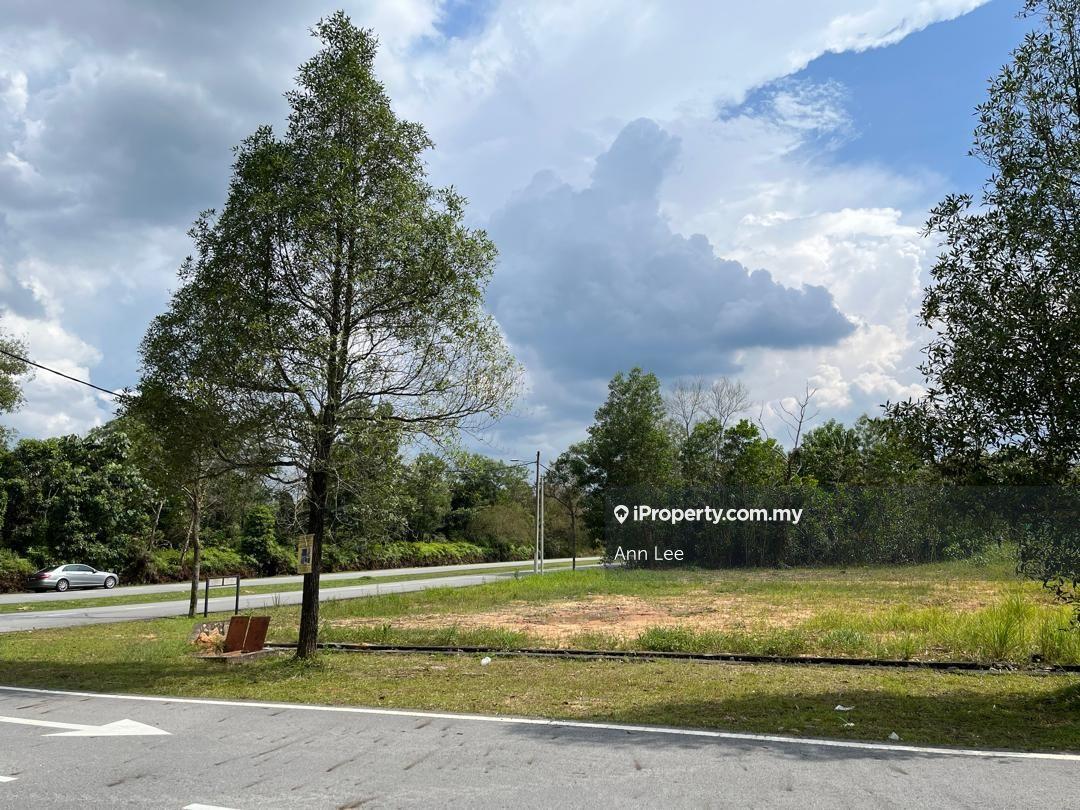 Banglo Tanah untuk Dijual di Semenyih, Banting, Kajang, Broga, Eco Majestic, Lenggeng oleh Ann Lee - iProperty.com.my