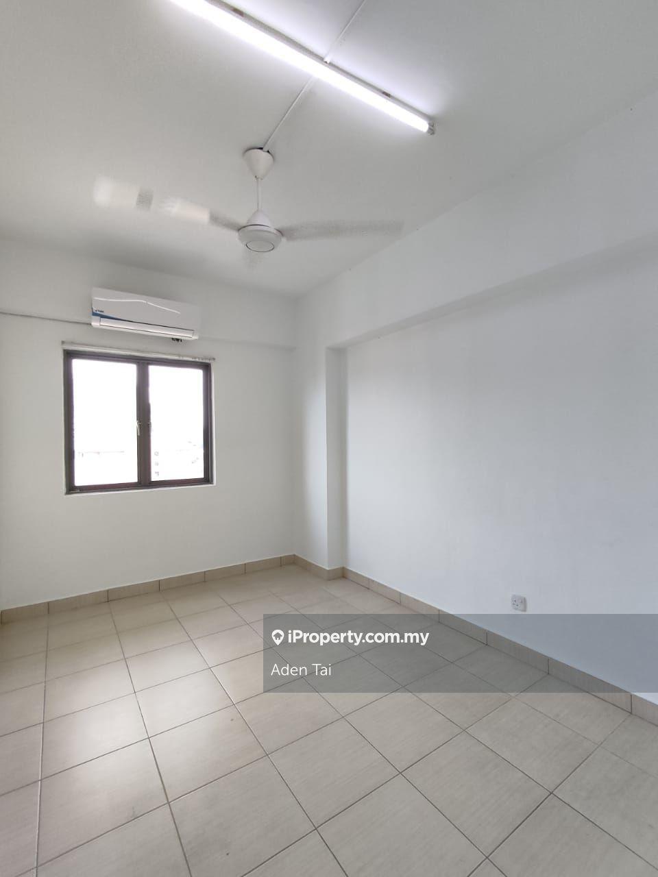 Service Residence for Sale in D'Alamanda by Aden Tai - iProperty.com.my