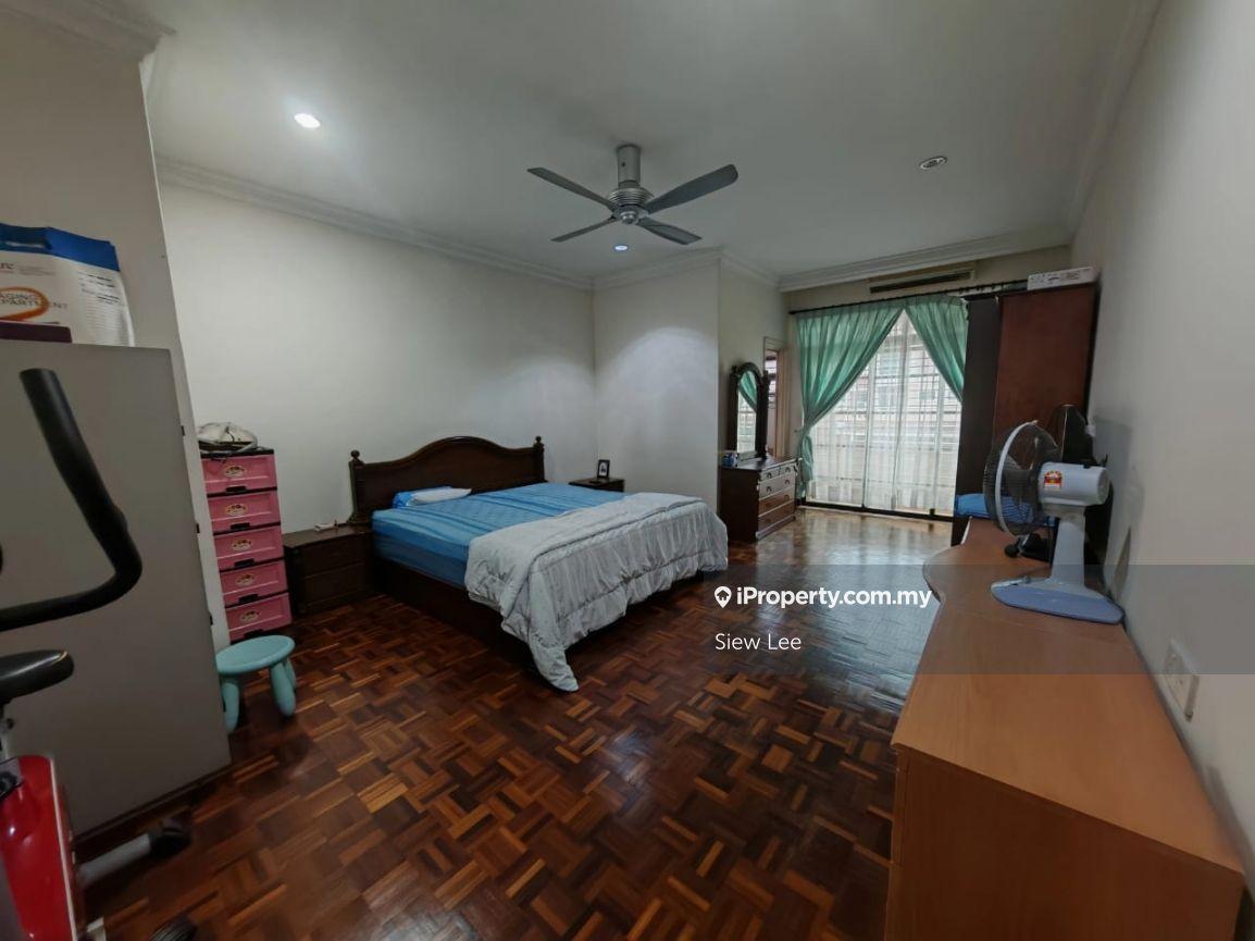 Townhouse for Sale in Sunway Damansara, Kota Damansara by Siew Lee - iProperty.com.my