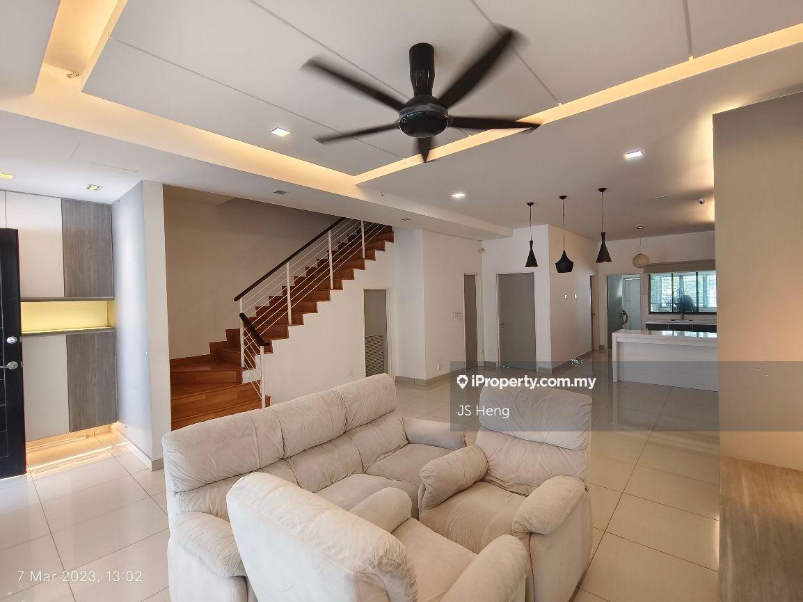 3-storey Terraced House for Sale in Perdana Residence 2 / One Sierra / Blue Sky, Selayang by JS Heng - iProperty.com.my