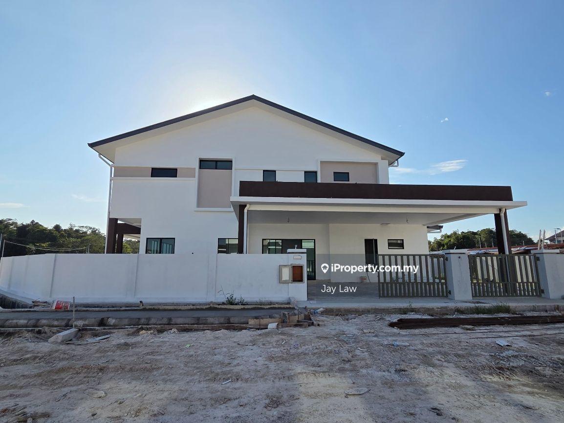 Rumah Berangkai 2 Tingkat untuk Dijual di Kuching, Sarawak oleh Jay Law - iProperty.com.my